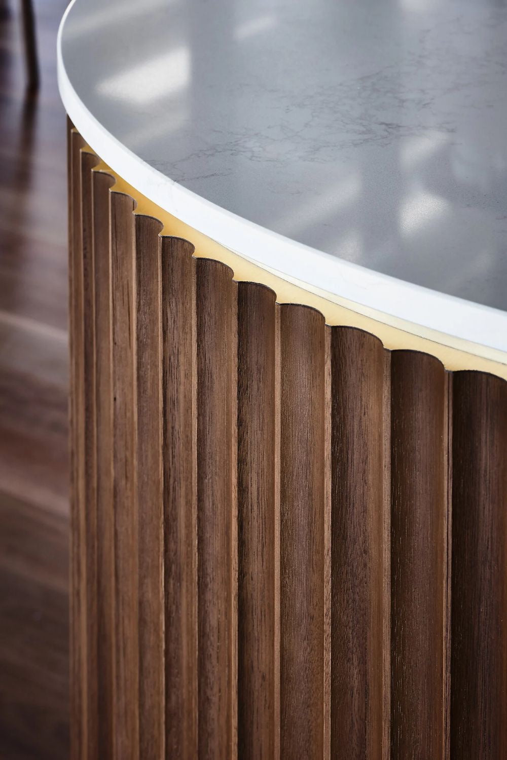 Veneer Panel: SCALLOP-30